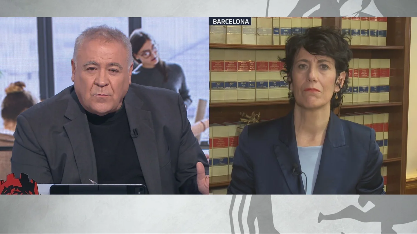 Saiz defiende su cambio de propuesta en las cuotas de autónomos y pide no hacer demagogia: "No voy con orejeras" Saiz defiende su cambio de propuesta en las cuotas de autónomos y pide no hacer demagogia: "No voy con orejeras"