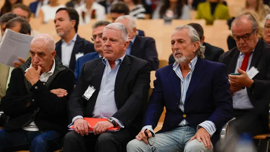 Francisco Correa, líder de la trama de corrupción y Pablo Crespo, su máximo colaborador, en la Audiencia Nacional. Francisco Correa, líder de la trama de corrupción y Pablo Crespo, su máximo colaborador, en la Audiencia Nacional.