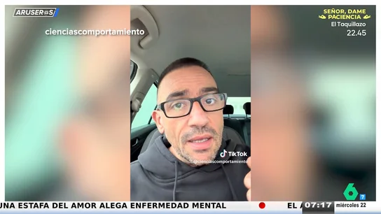 Un cliente de un restaurante coincide con el cocinero en el baño y cuenta en este vídeo lo que ha pasado: "Aquí no vuelvo" Un cliente de un restaurante coincide con el cocinero en el baño y cuenta en este vídeo lo que ha pasado: "Aquí no vuelvo"