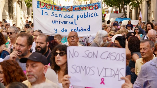 Movilización ciudadana por los fallos en el cribado del cáncer de mama en Málaga Movilización ciudadana por los fallos en el cribado del cáncer de mama en Málaga