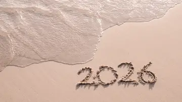 Foto con el año 2026 en la playa Foto con el año 2026 en la playa