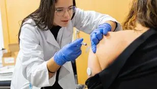 Andalucía comienza a vacunar frente a la gripe y el covid.