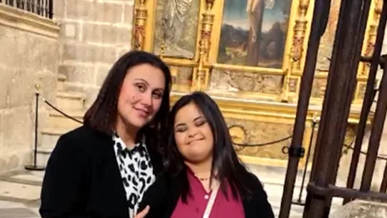 Noelia ha sido discriminada por el cura de la iglesia de Benacazón, en Sevilla. Noelia ha sido discriminada por el cura de la iglesia de Benacazón, en Sevilla.