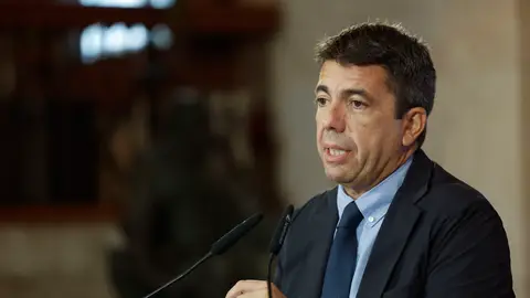 El president de la Generalitat, Carlos Mazón, en la presentación del curso de sensibilización ante el riesgo por inundaciones El president de la Generalitat, Carlos Mazón, en la presentación del curso de sensibilización ante el riesgo por inundaciones