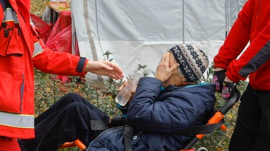 Un ciudadano ucraniano, tras otro bombardeo de Rusia