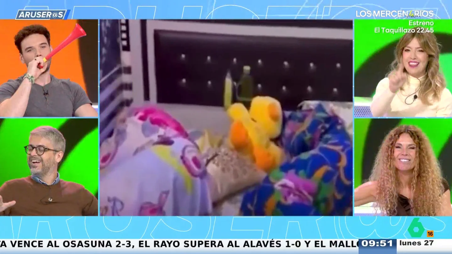 El desternillante vídeo de la madre que contrata una banda de música para despertar a sus hijas El desternillante vídeo de la madre que contrata una banda de música para despertar a sus hijas