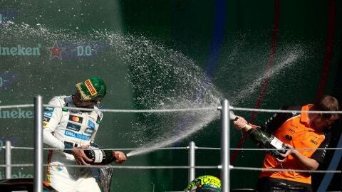 Lando Norris en el podio del GP de México