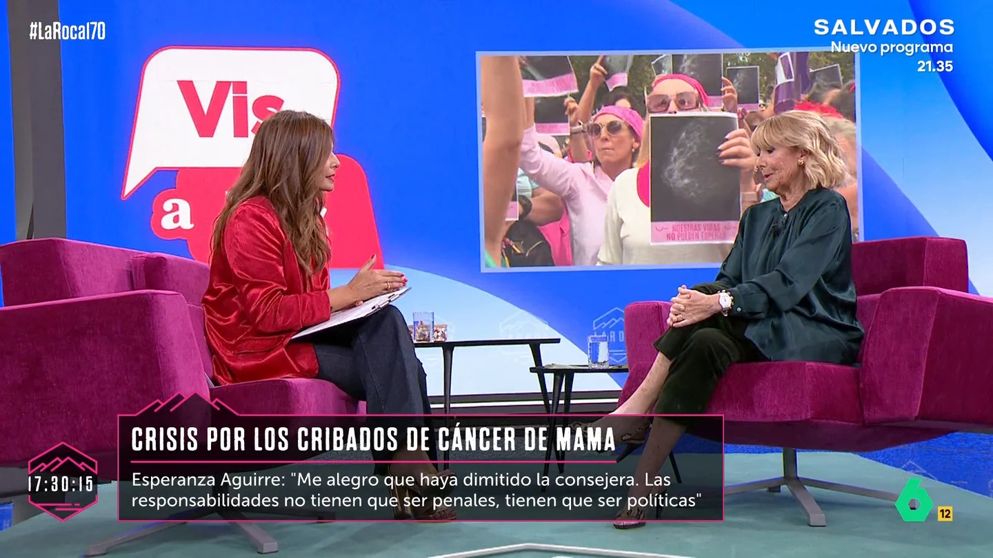 Esperanza Aguirre: "Me alegro que haya dimitido la consejera, las responsabilidades no tienen que ser penales, tienen que ser políticas" Esperanza Aguirre: "Me alegro que haya dimitido la consejera, las responsabilidades no tienen que ser penales, tienen que ser políticas"