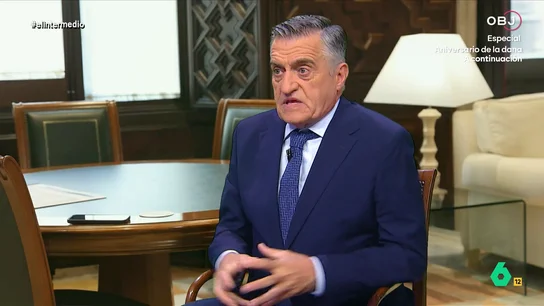 Wyoming 'entrevista' a Carlos Mazón: "Es más difícil comunicarse con usted aquí que cuando estaba en El Ventorro" El Intermedio recrea cómo podría ser una entrevista entre el president de la Generalitat Valenciana y el presentador de El Intermedio. No te pierdas el resultado en el vídeo principal.