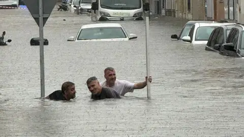 Las lluvias torrenciales afectan a Sevilla Las lluvias torrenciales afectan a Sevilla