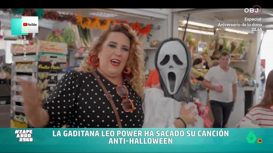 El tanguillo gaditano de Leo Power que carga contra Halloween: "Qué de sangre, qué mareo, qué fatiga, qué de arañas" Zapeando analiza la canción de la gaditana Leo Power con la que critica que cada vez más se celebre Halloween y que las redes sociales se llenen de "caras llenas de rajas" con motivo de la festividad.