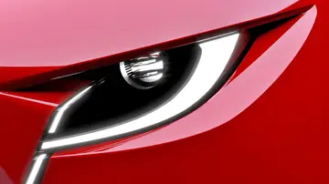 Mazda presenta su "propio" Renault 5, un pequeño coche con IA perfecto para ciudad Mazda presenta su "propio" Renault 5, un pequeño coche con IA perfecto para ciudad