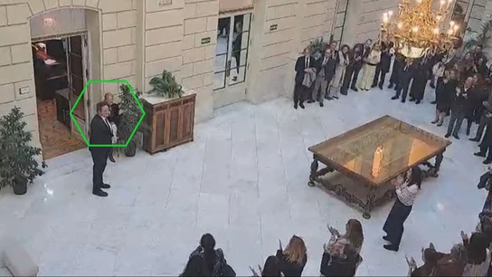 García Ortiz, ovacionado por sus compañeros antes del juicio.  García Ortiz, ovacionado por sus compañeros antes del juicio.