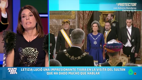 María José Gómez y Verdú sentencia el look de la reina Letizia en la cena con el sultán de Omán: "El peinado no es de los mejores" La experta en protocolo María José Gómez y Verdú analiza en este vídeo el look de la reina Letizia para la cena en honor al sultán de Omán, donde lo más comentado ha sido la espectacular tiara que, según ella, "requiere que el cabello sea recogido".