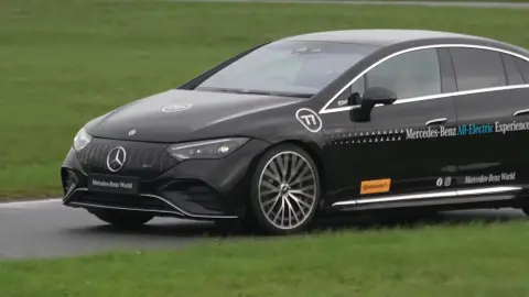 Prueba neumáticos Continental AllSeasonContact 2 y SportContact 7 Prueba neumáticos Continental AllSeasonContact 2 y SportContact 7