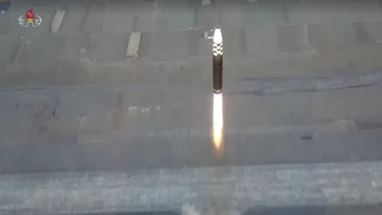 Corea del Norte lanza un misil balístico en una imagen de archivo. Corea del Norte lanza un misil balístico en una imagen de archivo.