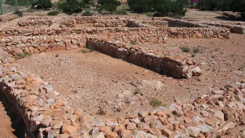 Yacimiento arqueológico de Sa Caleta Yacimiento arqueológico de Sa Caleta