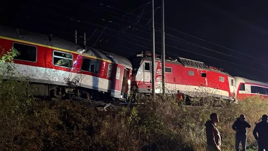 Imagen de los dos trenes accidentados en Eslovaquia tras chocar Imagen de los dos trenes accidentados en Eslovaquia tras chocar