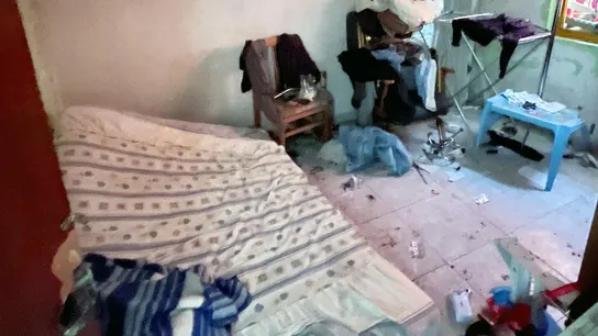 Tres detenidos por retener y vejar a una mujer de 50 años durante una semana en Alhama de Murcia Tres detenidos por retener y vejar a una mujer de 50 años durante una semana en Alhama de Murcia