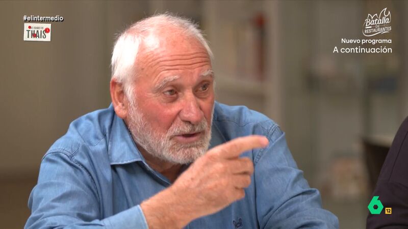 Un jubilado intenta 'ligar' con Thais Villas: "Te iba a preguntar... ¿Tú estás sola?"