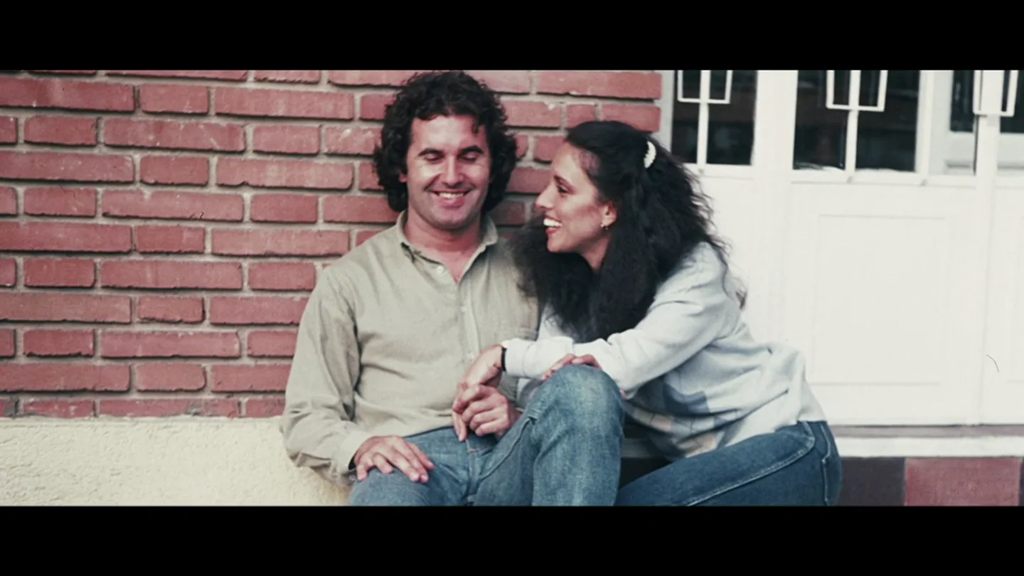 Víctor Manuel, sobre el secreto de los 50 años que lleva con Ana Belén: "La relación que tengo con ella es provisional, por eso me va bien" Víctor Manuel, sobre el secreto de los 50 años que lleva con Ana Belén: "La relación que tengo con ella es provisional, por eso me va bien"