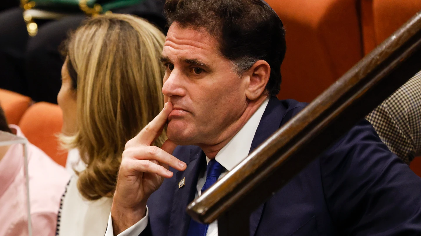 El ministro israelí de Asuntos Estratégicos, estrecho asesor de Netanyahu, presenta su dimisión El ministro israelí de Asuntos Estratégicos, estrecho asesor de Netanyahu, presenta su dimisión