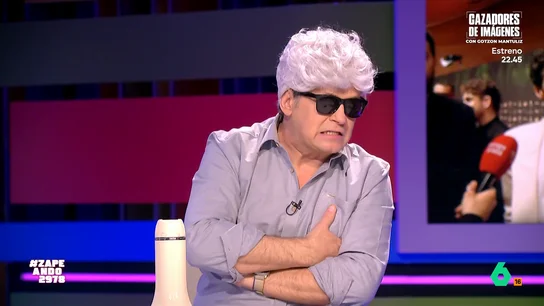 'Pedro Almodóvar' afirma estar "desolado" por la ruptura de los Javis: "Eran como los hijos que nunca tuve con McNamara" Miki Nadal se convierte en 'Pedro Almodóvar' y en este vídeo reacciona a la ruptura de los Javis: "Los quería mucho a los dos, pero no me preguntéis cuál era Calvo y cuál Ambrossi".