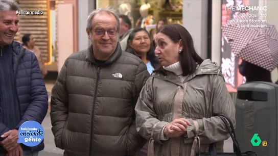 Una mujer se queja de la defensa de Ayuso a González Amador: "A mí también me han hecho inspecciones, ¿quién me defiende?" ¿Qué opina la gente sobre Alberto González Amador, pareja de Isabel Díaz Ayuso? ¿Creen que, realmente, es un ciudadano particular? Descubre sus respuestas en esta nueva edición de 'Hablando se enciende la gente'.