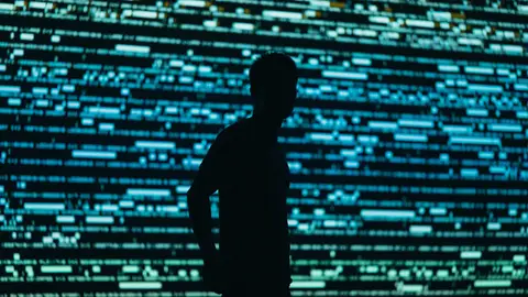 La ciberdelincuencia, una amenaza cada vez más real: la IA y la tecnología cuántica convierten en vulnerables a miles de empresas La ciberdelincuencia, una amenaza cada vez más real: la IA y la tecnología cuántica convierten en vulnerables a miles de empresas
