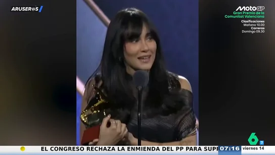 La emoción de Aitana al rcoger su Grammy, en vídeo: "Gracias a mi novio, Dani, que le quiero con todo mi corazón" La emoción de Aitana al rcoger su Grammy, en vídeo: "Gracias a mi novio, Dani, que le quiero con todo mi corazón"