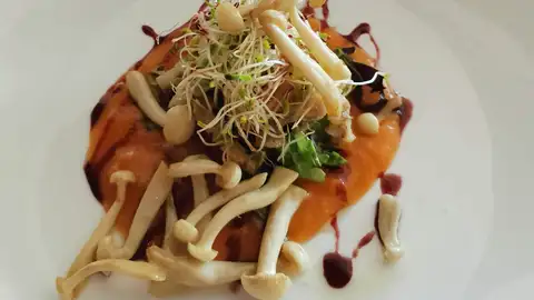 Tapa "La vida es un carnaval" Tapa "La vida es un carnaval"