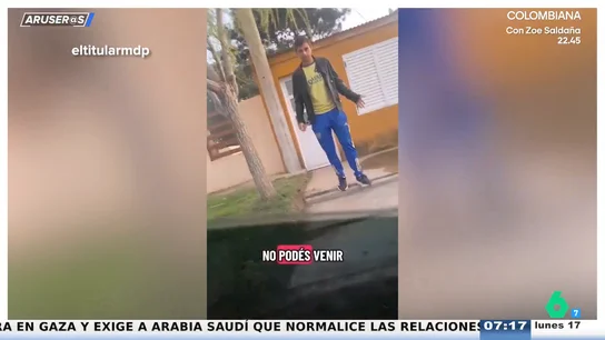 Una chica estalla al ver el insólito look que se ha puesto el novio para la cita romántica Una chica estalla al ver el insólito look que se ha puesto el novio para la cita romántica