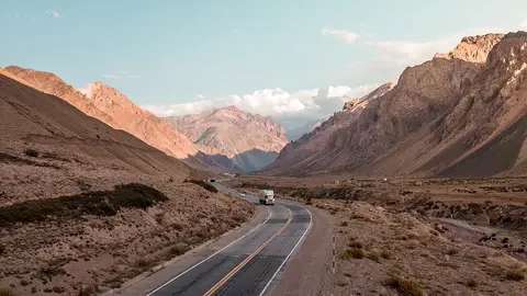Ruta 40 a su paso por la zona de Mendoza Ruta 40 a su paso por la zona de Mendoza
