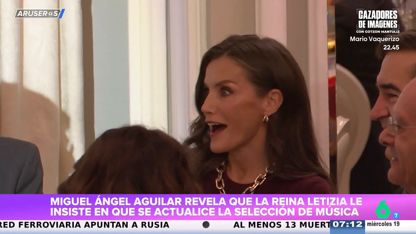 La divertida reacción de la reina Letizia cuando Miguel Ángel Aguilar desvela su conversación: así interviene el rey La divertida reacción de la reina Letizia cuando Miguel Ángel Aguilar desvela su conversación: así interviene el rey
