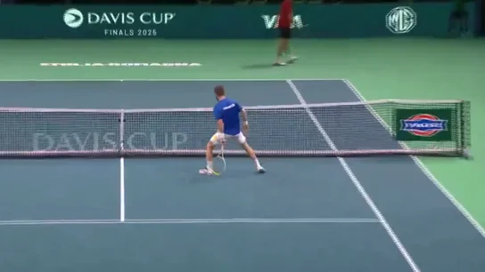 La "payasada" de Moutet en la Copa Davis La "payasada" de Moutet en la Copa Davis