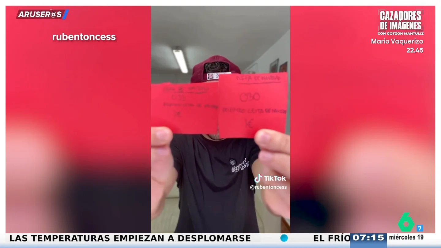 Dos niños de 10 años timan a un influencer con un falso sorteo de Navidad: así lo denuncia en este vídeo viral Dos niños de 10 años timan a un influencer con un falso sorteo de Navidad: así lo denuncia en este vídeo viral