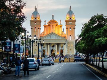Bas&iacute;lica de Nuestra Se&ntilde;ora de Chiquinquir&aacute; de Maracaibo