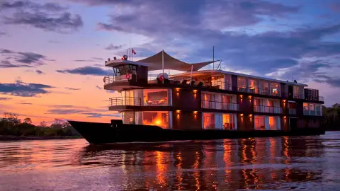 Crucero por el Amazonas Crucero por el Amazonas