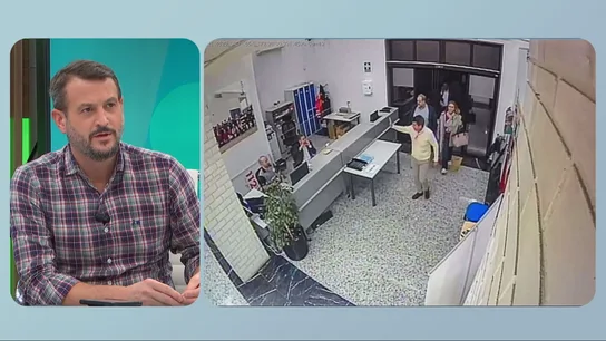 El periodista de El Confidencial, Juan Fernández Miranda, durante su intervención en Más Vale Tarde El periodista de El Confidencial, Juan Fernández Miranda, durante su intervención en Más Vale Tarde