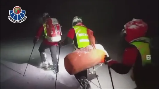 Agentes de la Ertzaintza buscan a un pastor desaparecido en Guipúzcoa Agentes de la Ertzaintza buscan a un pastor desaparecido en Guipúzcoa