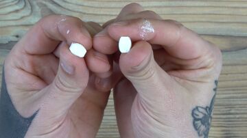 No, partir una pastilla no significa tomar “la mitad del medicamento”