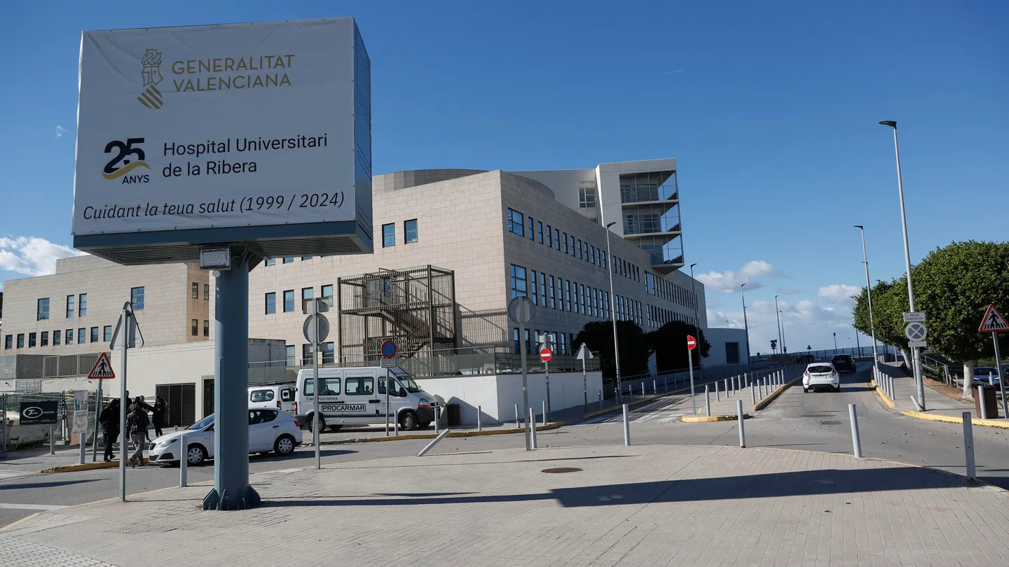 Hospital Clínico Universitario de Valencia. Hospital Clínico Universitario de Valencia.