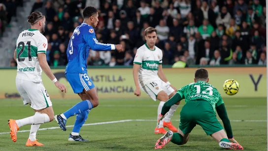 Jude Bellingham e Iñaki Peña Jude Bellingham e Iñaki Peña