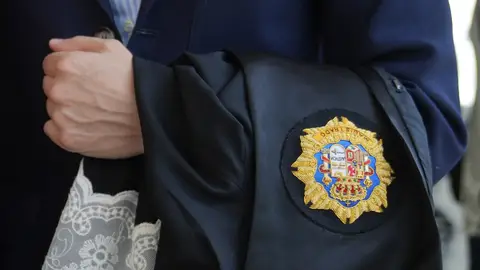 Imagen de archivo de una toga de un magistrado Imagen de archivo de una toga de un magistrado