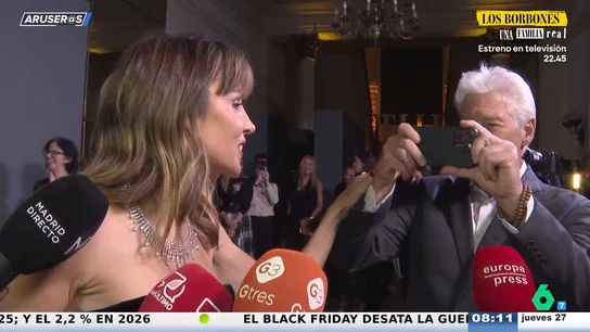 Richard Gere se convierte en el fotógrafo de su mujer, Alejandra Gere, y las reporteras de los Elle Future Richard Gere se convierte en el fotógrafo de su mujer, Alejandra Gere, y las reporteras de los Elle Future