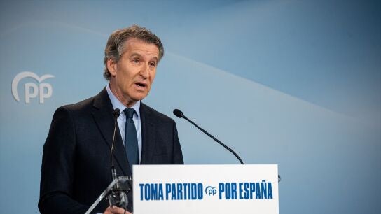 Alberto N&uacute;&ntilde;ez Feij&oacute;o este jueves en la sede del PP en G&eacute;nova.