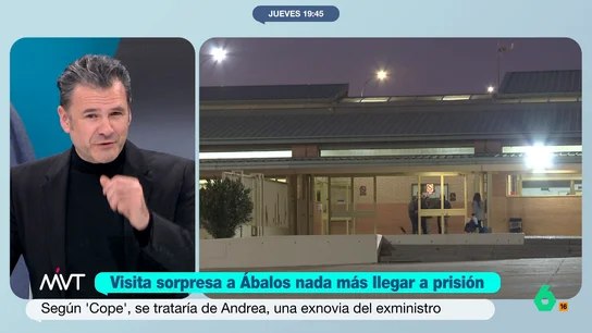 Iñaki López, después de que Ábalos 'reciba' su primera visita en prisión: "Nada supera la 'chorboagenda' de José Luis" La prensa apostada en el exterior de Soto del Real han sido testigos de la llegada de una mujer con varias bolsas. Tal y como han comunicado varios medios, podría ser Andrea de la Torre, expareja de José Luis Ábalos.