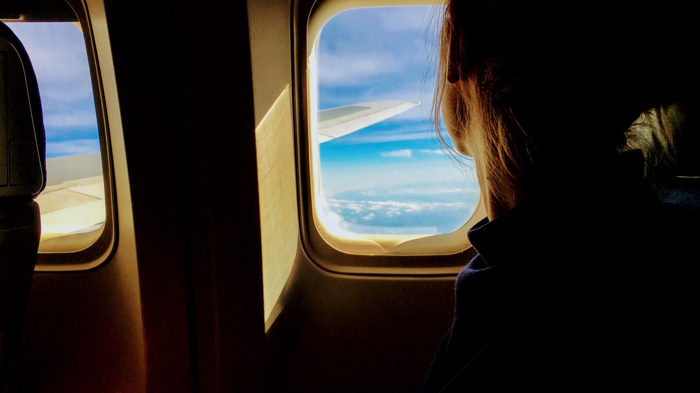 Ventana en cabina de avi&oacute;n