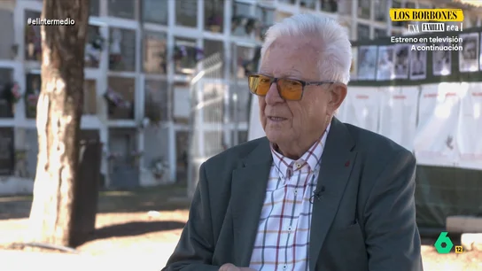 Antonio Deza recuerda que en su casa no se hablaba del asesinato de su padre en la Guerra Civil: "El terror se había metido hasta los tuétanos" Antonio Deza tiene 89 años y sigue buscando a su padre y a su tío, asesinados en la Guerra Civil. Ahora, ha conseguido con su asociación que se inicie la exhumación de una fosa común en la que podrían estar sus cuerpos.