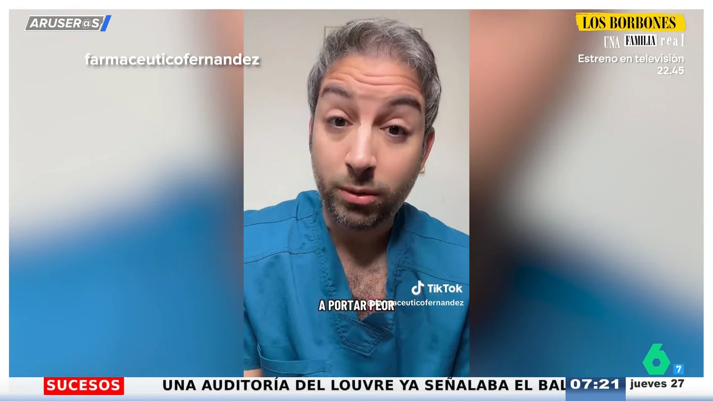 El curioso método del 'Farmacéutico Fernández' para evitar los celos entre hermanos sorprende en Aruser@s El curioso método del 'Farmacéutico Fernández' para evitar los celos entre hermanos sorprende en Aruser@s